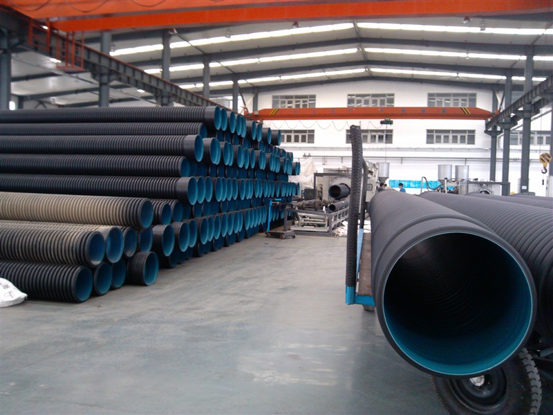 施工用HDPE雙壁波紋管開溝挖槽時(shí)要注意什么?