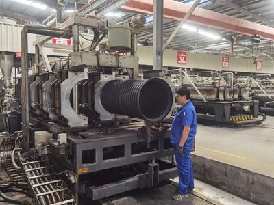 閩清:開足馬力忙生產 全力以赴趕訂單